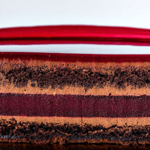 Шоколадно-малиновый торт